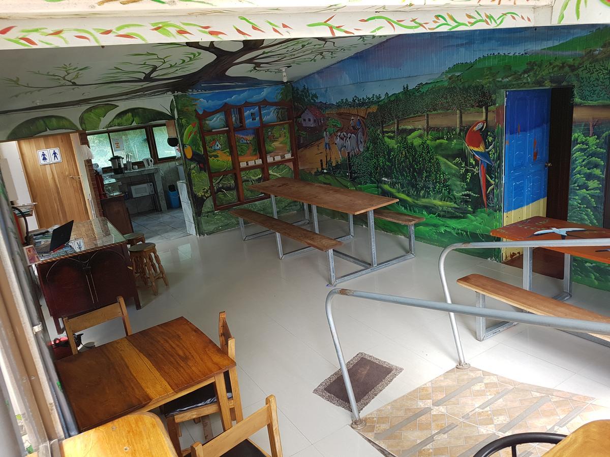 Hostel Monteverde Backpackers Exteriör bild